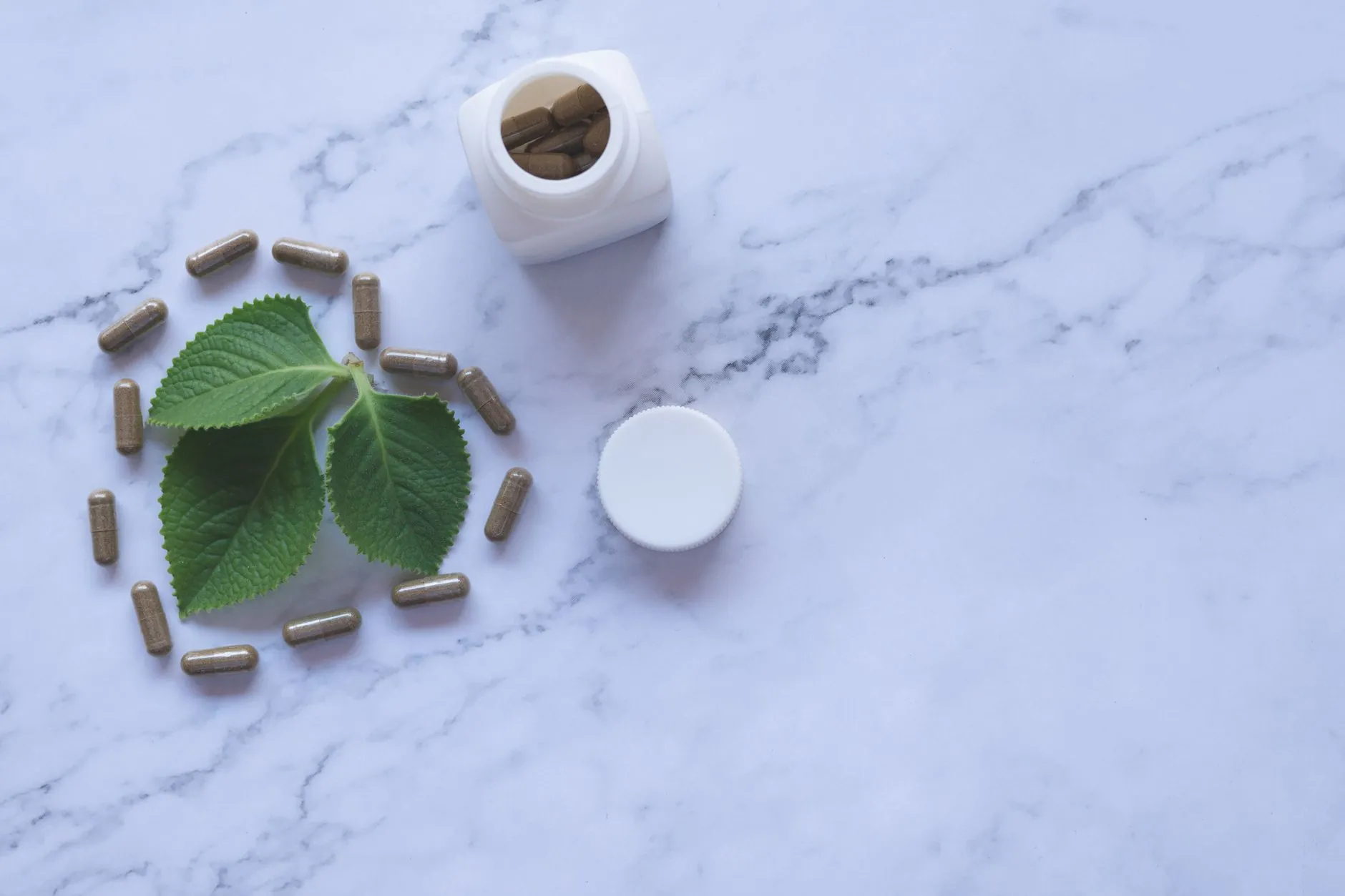 光纤布线施工中常见的技术难点与规范操作解析