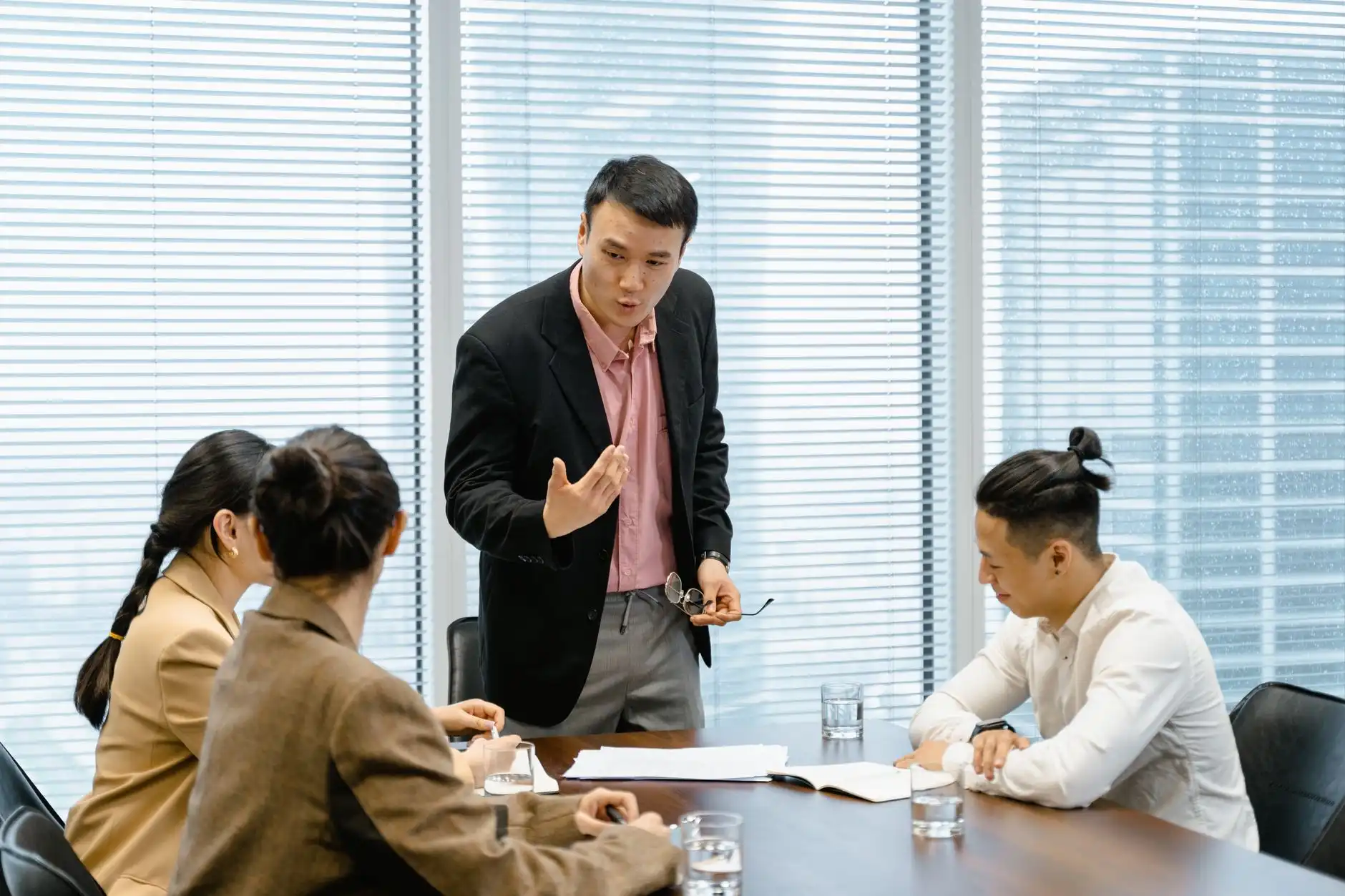 海南企业机房机柜整理与标签标识标准化实施要点