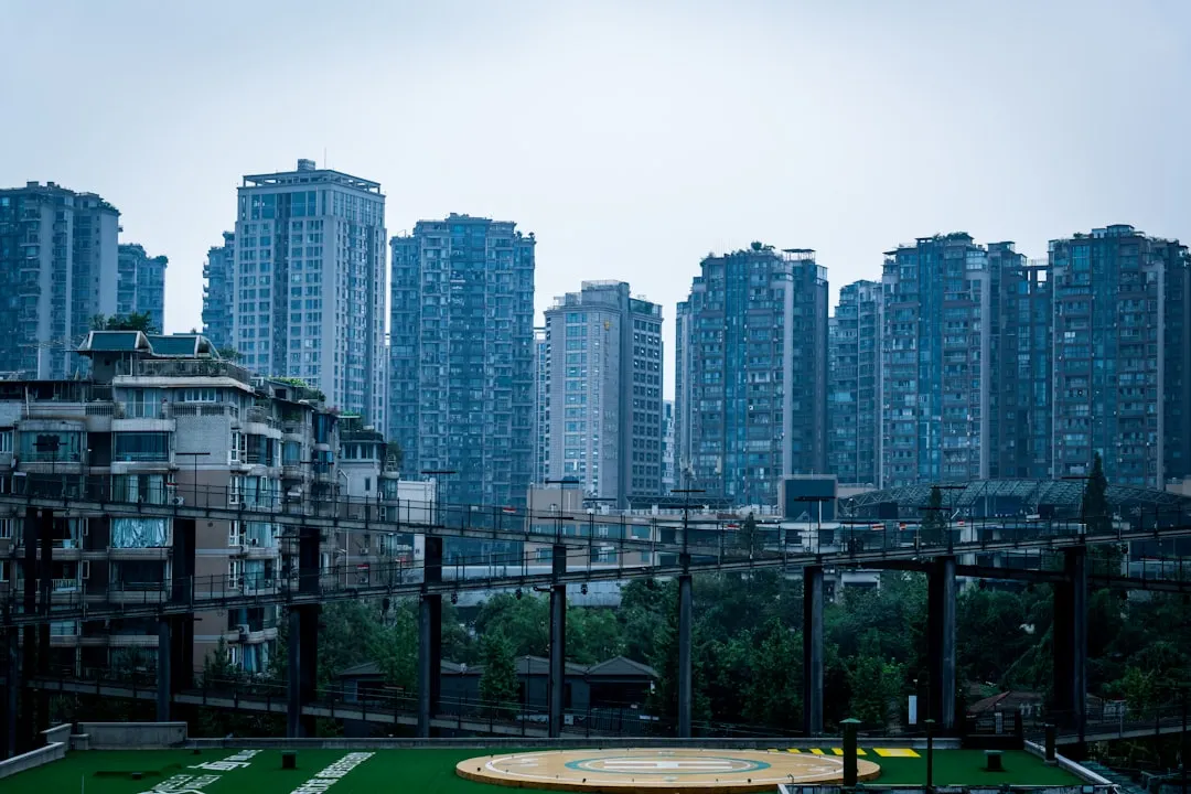海南企业光纤布线工程中的机柜整理与标签标识实践